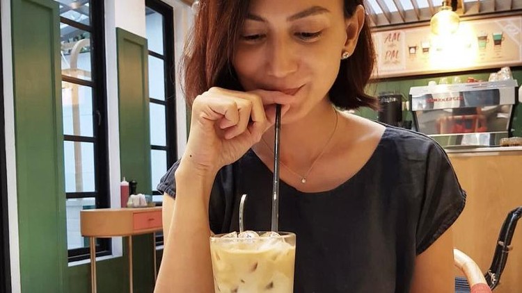 Awet Muda! Wanda Hamidah Paling Suka Makan Kepiting dan Ngopi Awet Muda! Wanda Hamidah Paling Suka Makan Kepiting dan Ngopi