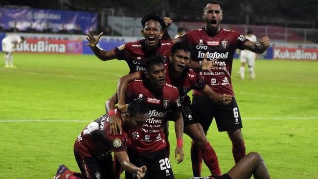 Pertandingan Bali United vs Arema FC akan tersaji di Liga 1, Selasa (15/3) sore WIB. Berikut link live streaming Bali United vs Arema FC di Liga 1.