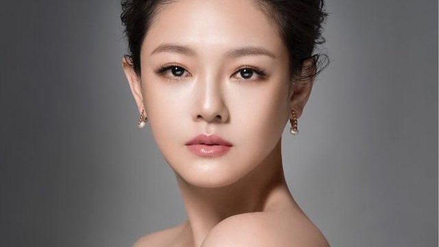 Barbie Hsu