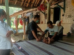 Dasep, Ayah 12 Anak di Purwakarta Diajak Kembali Ikut KB
