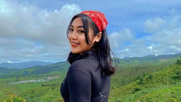 img-title Perdana Muncul, Eks Istri Cantik Doni Salmanan Bahas Disebut 'Berhati Iblis'