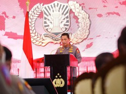 Instruksi Kapolri: Kawal Demo 11 April dengan Pendekatan Humanis