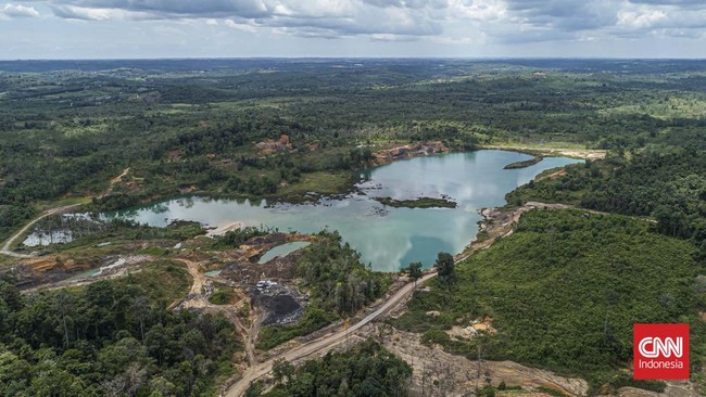 Jatam Kaltim mengungkap setidaknya ada 149 lubang bekas tambang di kawasan Ibu kota negara (IKN) Nusantara dengan luas 256 ribu hektare.