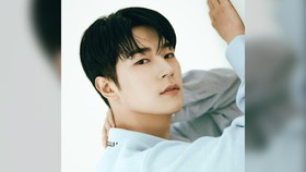 Park Seo-ham Mulai Wajib Militer Hari Ini