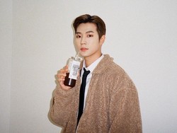 Beres Wamil, Park Seo Ham Dapat Hadiah Spesial Ini dari Jin BTS