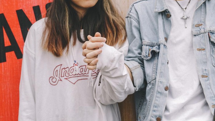 Begini Cara Mengenali Kelebihan Pacar Kamu Sehingga Bisa Bikin Kamu Bucin Setengah Mati!