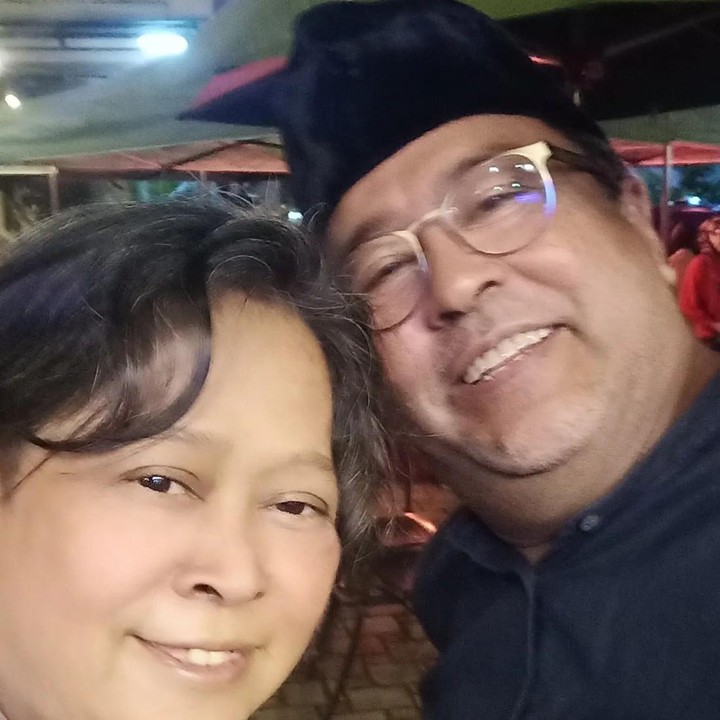 <p>Ternyata, sudah dua tahun sejak mereka terakhir kali bertemu. "Silahturahmi yang selalu terjaga, ketika ada saatnya di <em>calling</em> pada bisa hadir semua <em>Alhamdulillah</em> , dua tahun ngga ketemu tapi kita tetap saling mencinta," tulis @sutykarno dalam unggahannya.</p>