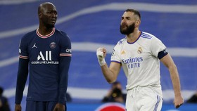 Rekor Unik Benzema Usai Hattrick di Madrid vs PSG