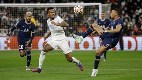 Liverpool yang Kalah, Mbappe yang Di-bully