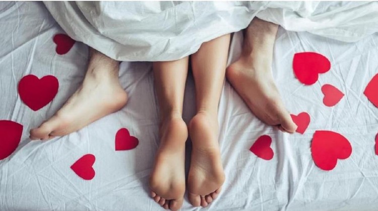 Tak percaya diri beraktivitas karena ada bekas cupang, Bunda? Jangan khawatir, ada beberapa cara menghilangkan bekas cupang yang ampuh. Apa saja?