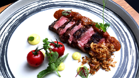 Cicip Kreasi Daging Sapi Australia di The Great Steak Escape