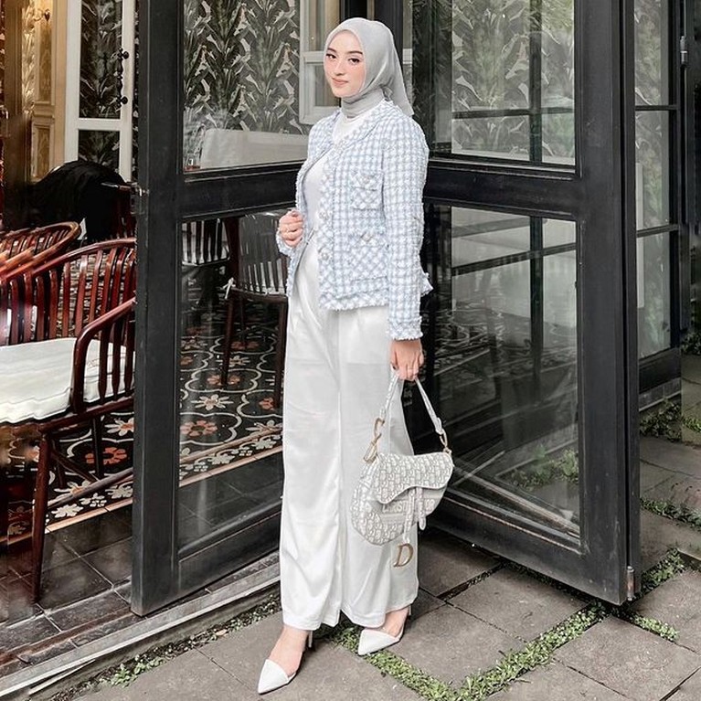 Dinan Fajrina Dinan Fajrina
