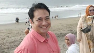 img-title Venna Melinda Sempat Bandingkan Durasi Hubungan Ranjang, Ivan Fadilla Tuai Pujian