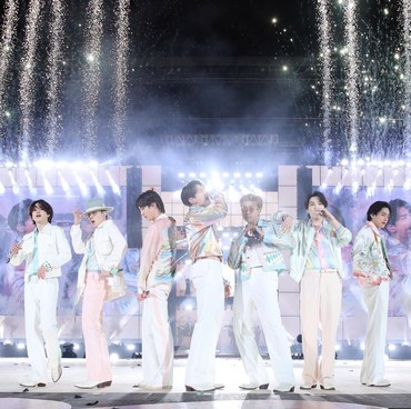 5 Tontonan Netflix Member BTS, Nonton bareng ARMY?