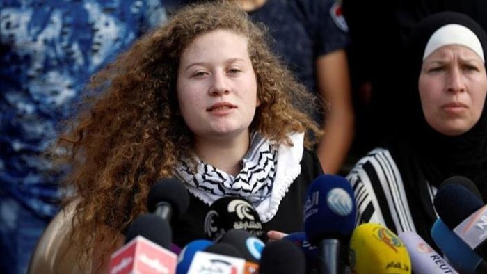 Mengenal Sosok Ahed Tamimi, Perempuan Pemberani Asal Palestina yang Gigih Melawan Israel