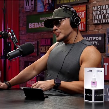 Undang Pasangan Gay di Podcast, Deddy Corbuzier Kehilangan Subscriber?