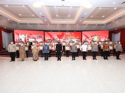 29 Polres di Polda Jatim Raih Predikat Baik-Pelayanan Prima dari Kemenpan RB