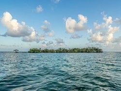 Kisah Orang-orang yang Beli Pulau di Karibia dan Bikin Negara di Sana