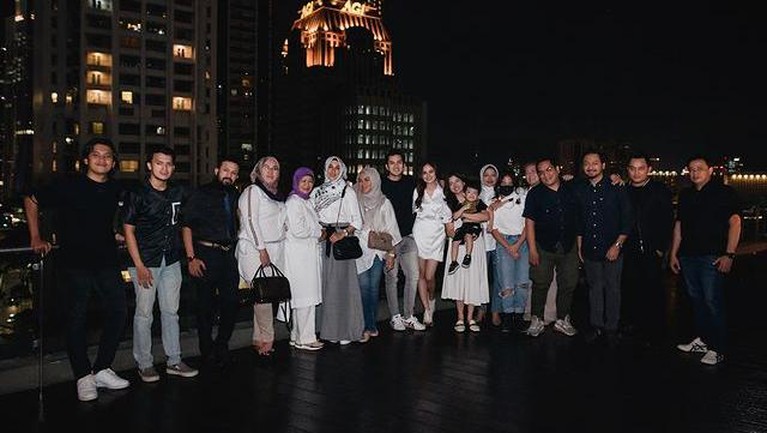 Rizky Nazar dan Syifa Hadju Rizky Nazar dan Syifa Hadju