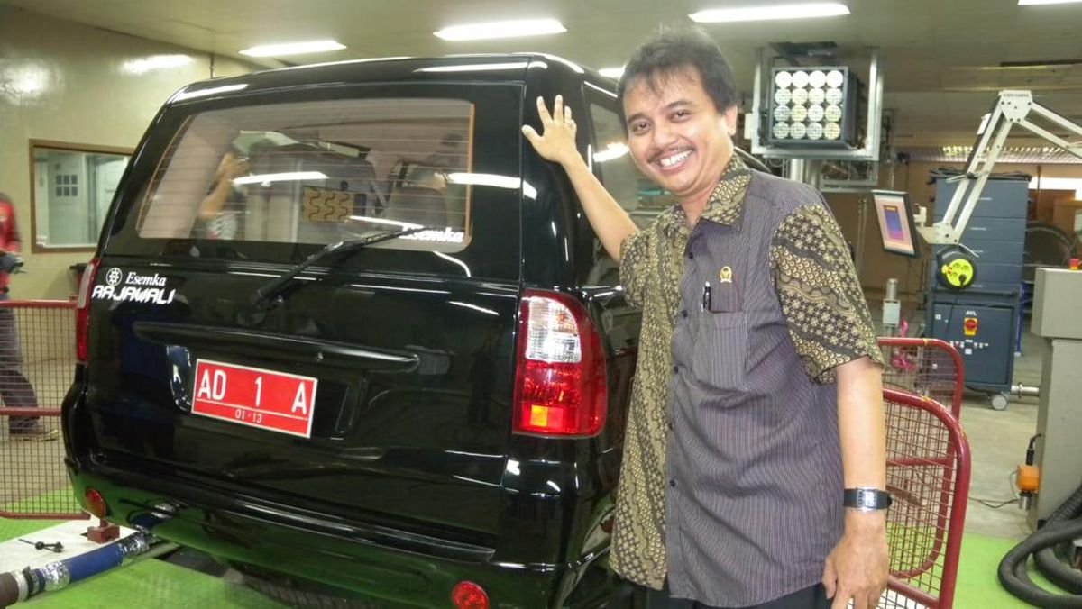 Pasukan Bawah Tanah Jokowi Adukan Roy Suryo ke Polisi Terkait Fufufafa