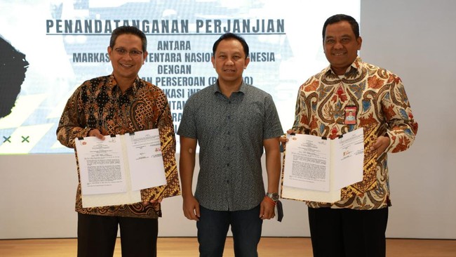 Telkom dan TNi bekerja sama untuk penyediaan transponder satelit TNI dalam upaya mendukung penguatan komunikasi dan percepatan digitalisasi pertahanan negara.