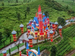 DCastello, Kastil Megah di Tengah Hamparan Kebun Teh Subang