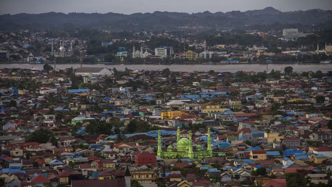 Balikpapan dan Samarinda menjadi daerah penyangga Ibu Kota Negara (IKN) Nusantara di Kalimantan Timur. Bagaimana laju ekonominya?