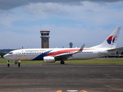 Intip Sambutan Water Salute buat Malaysia Airlines yang Terbang Lagi ke Bali