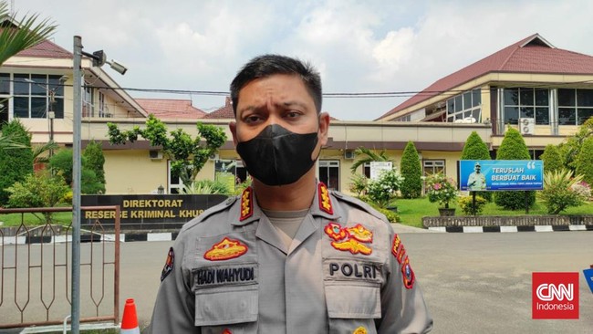Propam Polda Sumatera Utara memeriksa 4 anggota yang diduga melakukan pemerasan terhadap dua transpuan beberapa waktu lalu. 