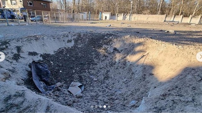 Rudal jet tempur Rusia menghancurkan salah satu stadion bersejarah di Ukraina, Chernihiv Stadium, Jumat (11/3) waktu setempat.