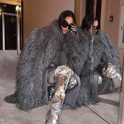 Akhirnya Akui Berpacaran, Ini Gaya Stylish dan Mesra Kim Kardashian Bersama Pete Davidson!