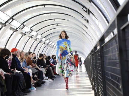 Polemik Paris Fashion Week, Ini Cara Membedakan Acara PFW yang Resmi