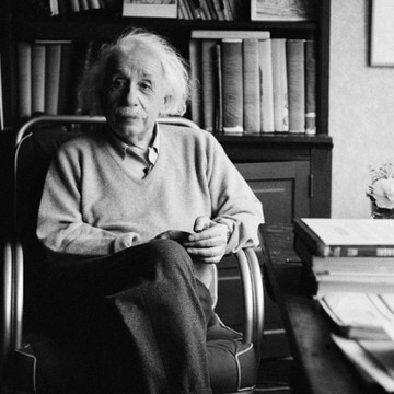 img-title 10 Orang dengan IQ Tertinggi di Dunia, Albert Einstein Nomor Berapa?