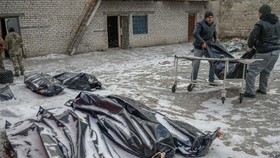 FOTO: Pilu dan Ngeri Suasana Kamar Mayat di Kota Mykolaiv Ukraina