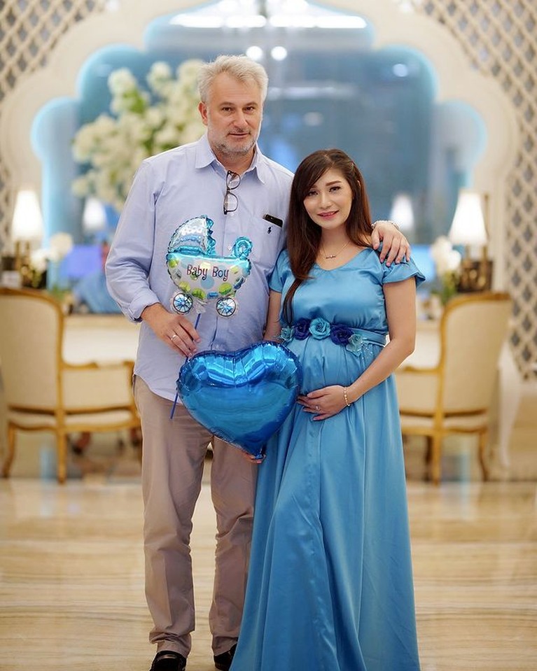 Baby Margaretha Baby Margaretha dan Mendiang Suami