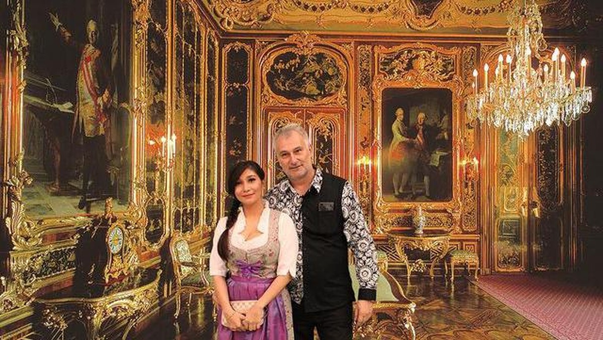 Baby Margaretha dan Mendiang Suami