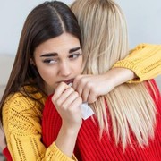 Jadi Support System Terbaik, Ini 6 Cara Hadapi Teman yang Sedang Depresi