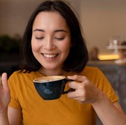 Tidak Ramah Kesehatan, 5 Makanan Ini Sebaiknya Kamu Hindari Kalau Mau Tetap Sehat di Usia 40-an