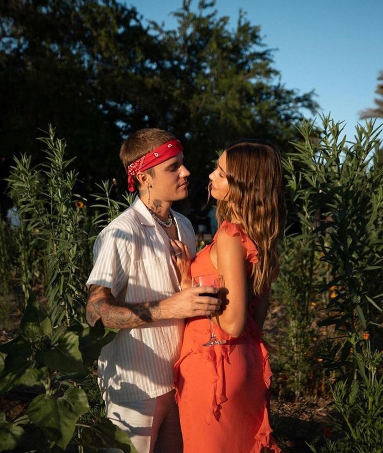 Justin Bieber dan Hailey Bieber Justin Bieber dan Hailey telah mengarungi bahtera rumah tangga selama kurang lebih 3 tahun. Yuk, intip potret bucin mereka!