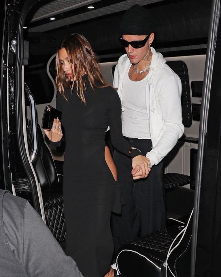 Justin Bieber dan Hailey Bieber Justin Bieber dan Hailey telah mengarungi bahtera rumah tangga selama kurang lebih 3 tahun. Yuk, intip potret bucin mereka!