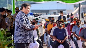Airlangga Perluas Bantuan Tunai ke Nelayan: Kurangi Kemiskinan Ekstrem