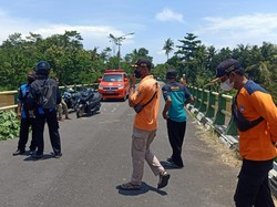 Misterius! Motor-Tas Isi Uang Ditinggal Pemiliknya di Jembatan Progo