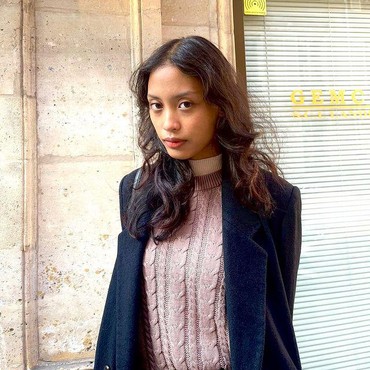 7 Potret Nafa Salvana Gadis Karawang Jadi Model di Milan Fashion Week