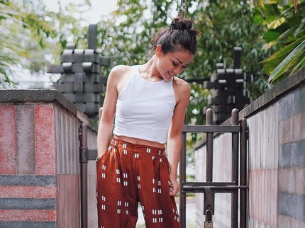 Nirina Zubir Tampil Cantik & Bugar di Usia 43 Th, Intip Tips Dietnya