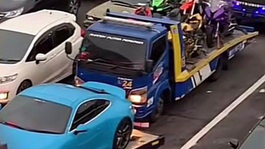 Penampakan Aset Kekayaan Doni Salmanan Disita Polisi