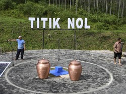 Gubernur Aceh Bawa Tanah Makam Iskandar Muda-Air Masjid Baiturrahman ke IKN