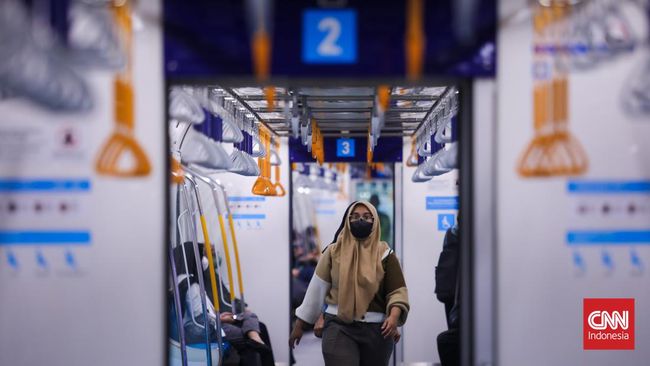 Menhub Tawarkan Pembangunan MRT Fase 4 ke Korsel Menhub Budi Karya Sumadi menawarkan pembangunan MRT Fase 4 ke Korea Selatan. Ia berharap kerja sama dengan Korsel di proyek LRT bisa berulang di MRT.