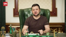 VIDEO: Zelensky Ungkap 30 Rudal Rusia Hantam Lviv, 35 Tewas