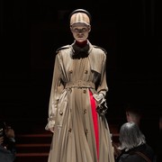 Bentrok dengan Jadwal Pemakaman Ratu Elizabeth II, London Fashion Week Tunda Agenda Fashion Show