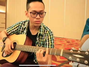 img-title Lirik Lagu Lihat, Lawan, Laporkan - Indra Kenz Kolaborasi KPK